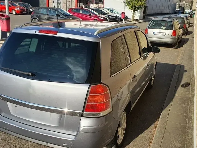 Opel Zafira B 1.8i Sport
