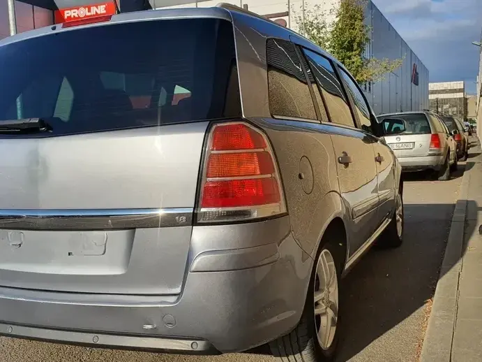 Opel Zafira B 1.8i Sport