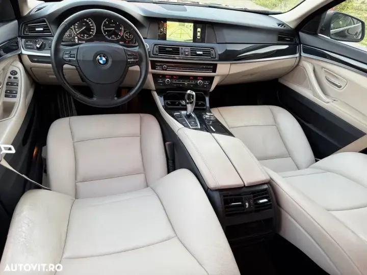 BMW Seria 5 F10/F11/F07 [2010 - 2017] 525d xDrive Sport-Aut. Luxury Line