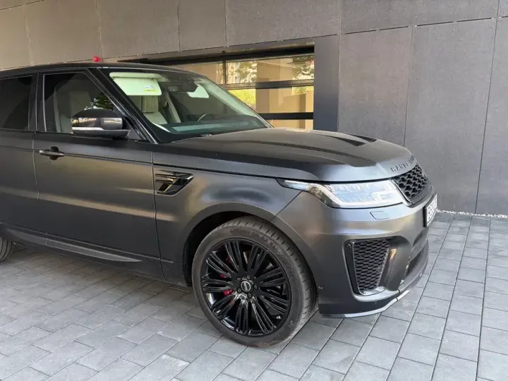 Land Rover Range Rover Sport II 5.0 V8 Supercharged SVR