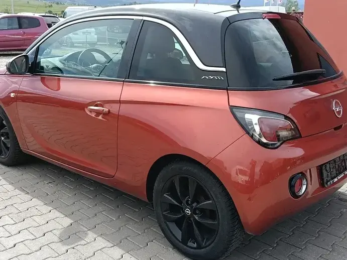 Opel Adam