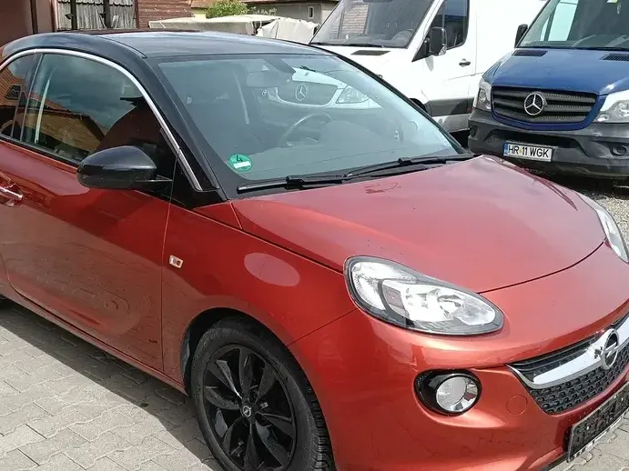 Opel Adam