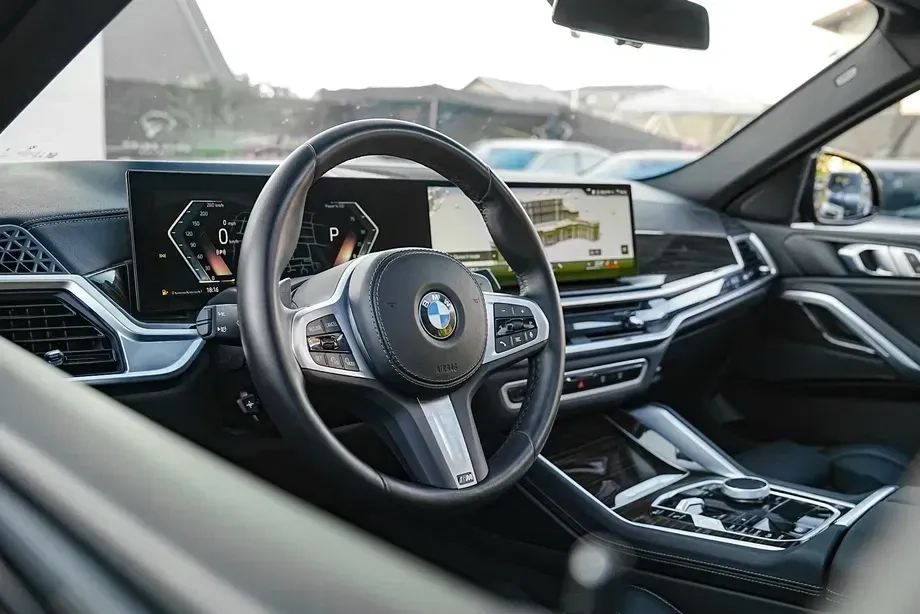BMW X6 xDrive30d AT MHEV — imagine 5