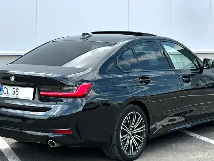 BMW Seria 3 G20/G21 318d AT MHEV