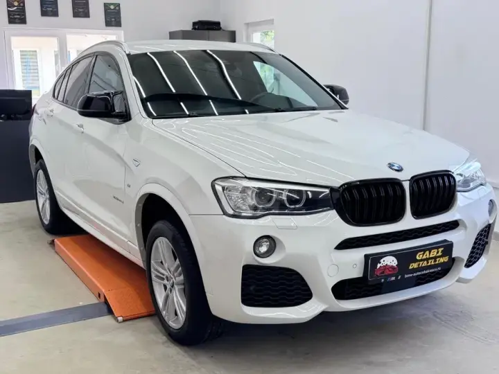 BMW X4 F26