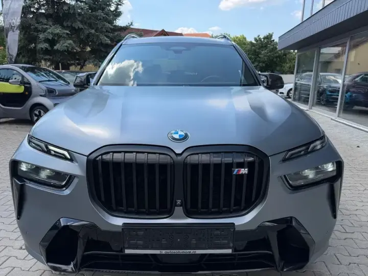 BMW X7 M60i xDrive