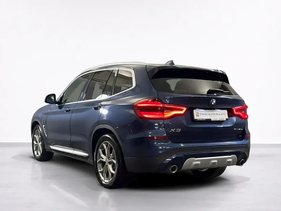 BMW X3 — imagine 3