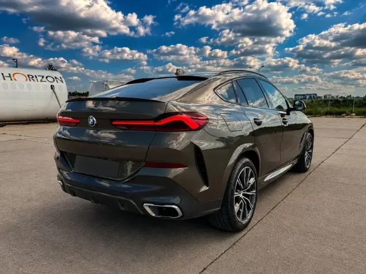 BMW X6 G06 xDrive40d AT MHEV