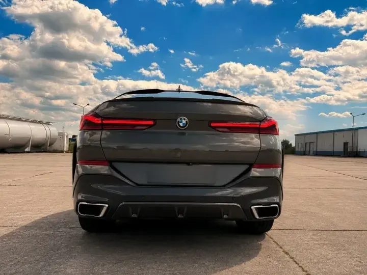 BMW X6 G06 xDrive40d AT MHEV