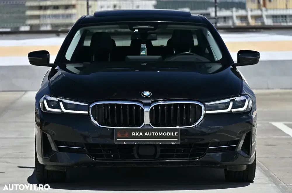 BMW Seria 5 G30/G31 [2017 - Prezent] 530d xDrive AT MHEV — imagine 3