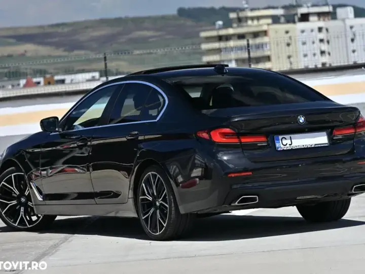 BMW Seria 5 G30/G31 [2017 - Prezent] 530d xDrive AT MHEV
