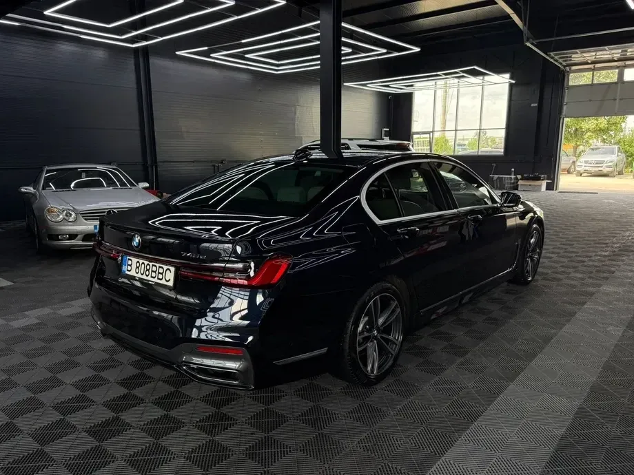 BMW Seria 7 G11/G12 745e — imagine 3