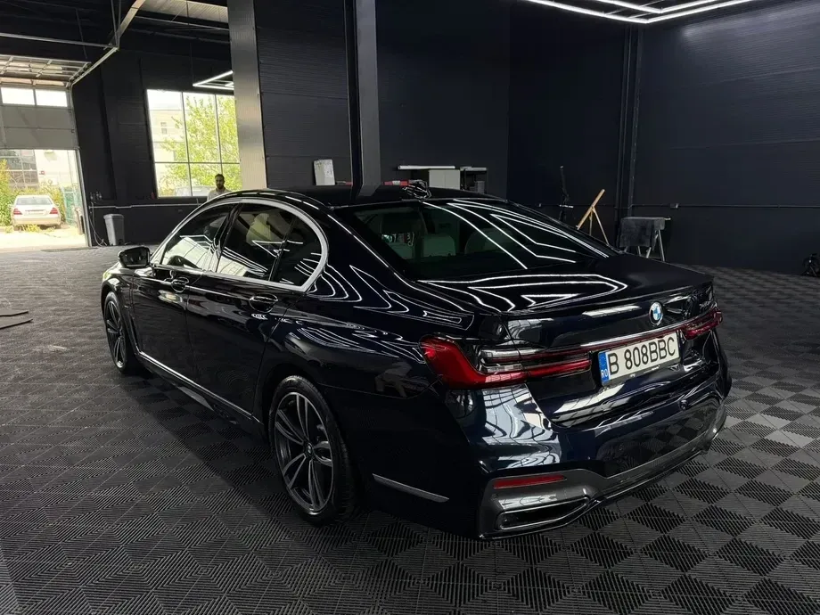 BMW Seria 7 G11/G12 745e — imagine 4