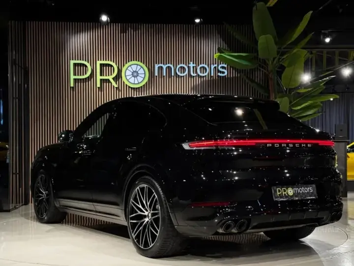Porsche Cayenne Coupe