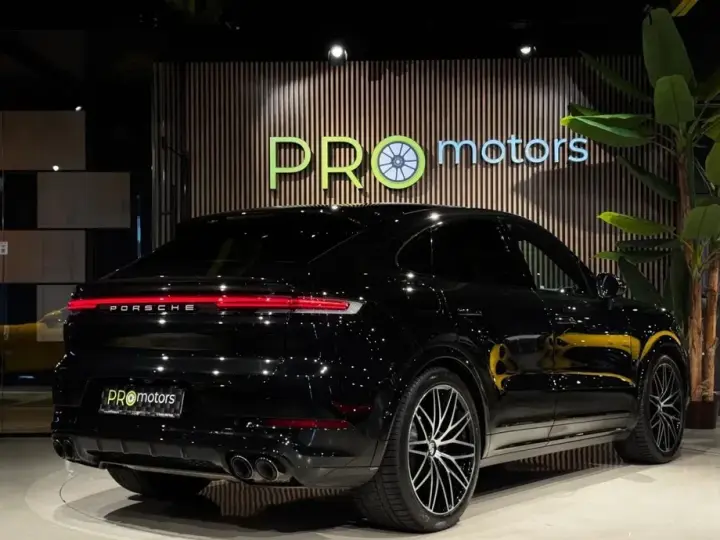 Porsche Cayenne Coupe