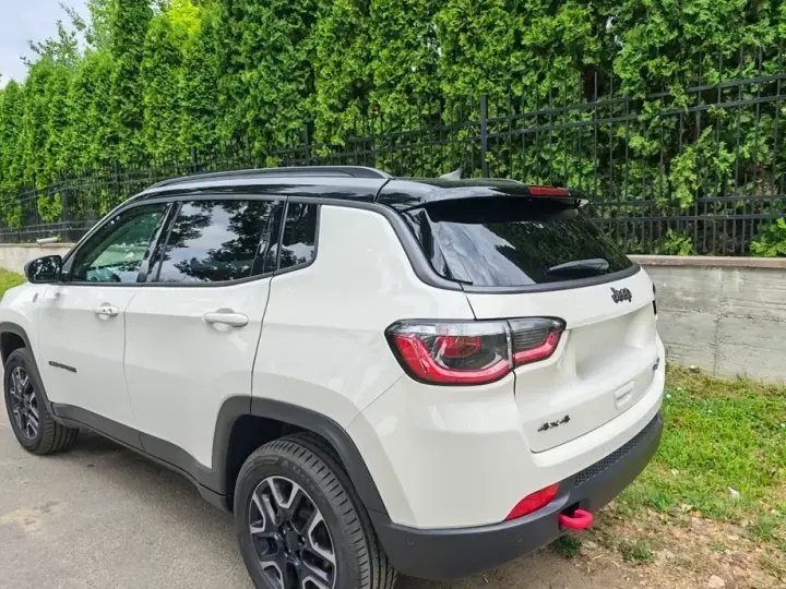 Jeep Compass 2.0 M-Jet 4x4 AT9 Low Trailhawk