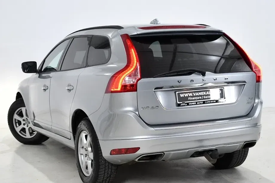 Volvo XC 60 D4 AWD Geartronic Kinetic — imagine 5