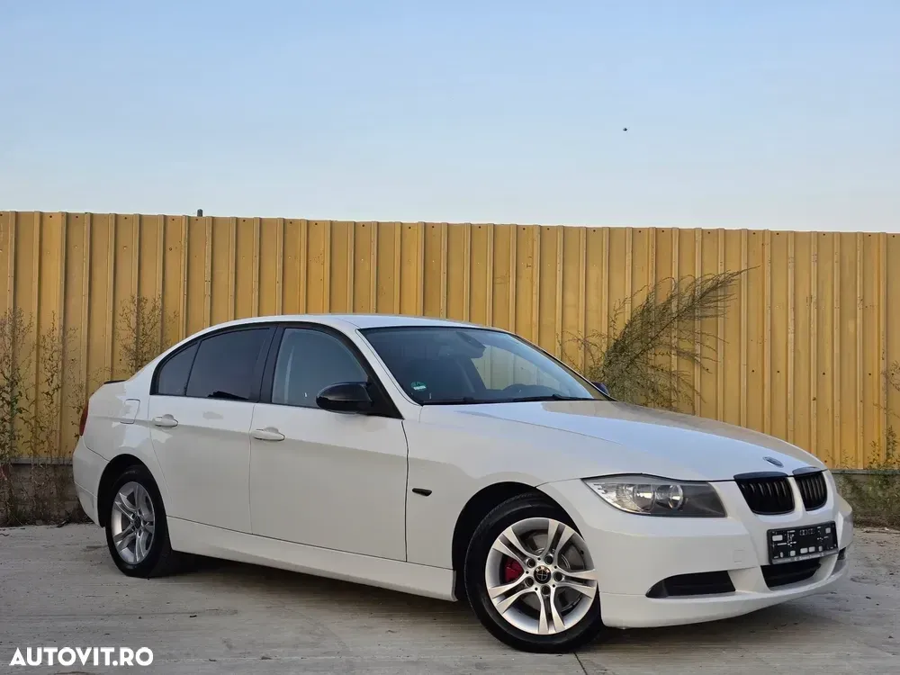 BMW Seria 3 E90/E91/E92/E93 [2005 - 2013] 318d DPF Edition Exclusive — imagine 3