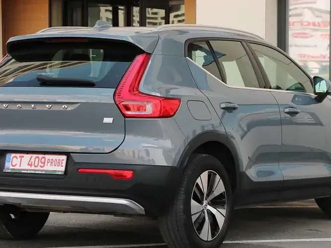 Volvo XC 40 T5 Recharge DKG Inscription Expression
