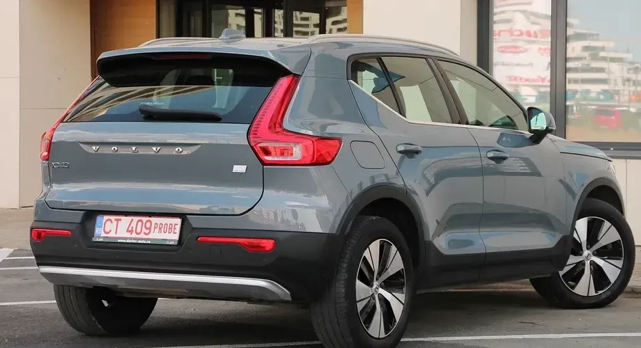 Volvo XC 40 T5 Recharge DKG Inscription Expression — imagine 2