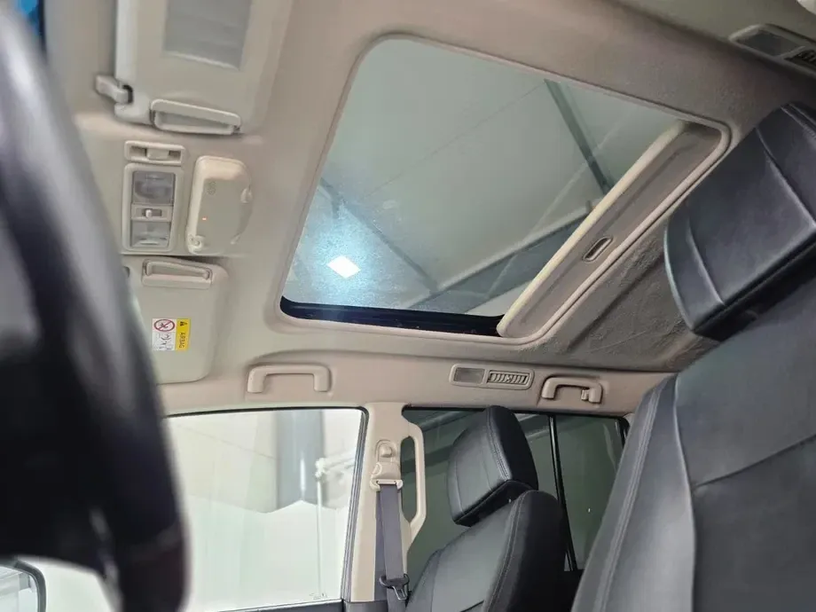 Mitsubishi Pajero 3.2 DI-D Instyle — imagine 5