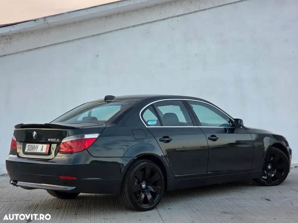 BMW Seria 5 E60/E61 [2003 - 2010] 530d — imagine 6
