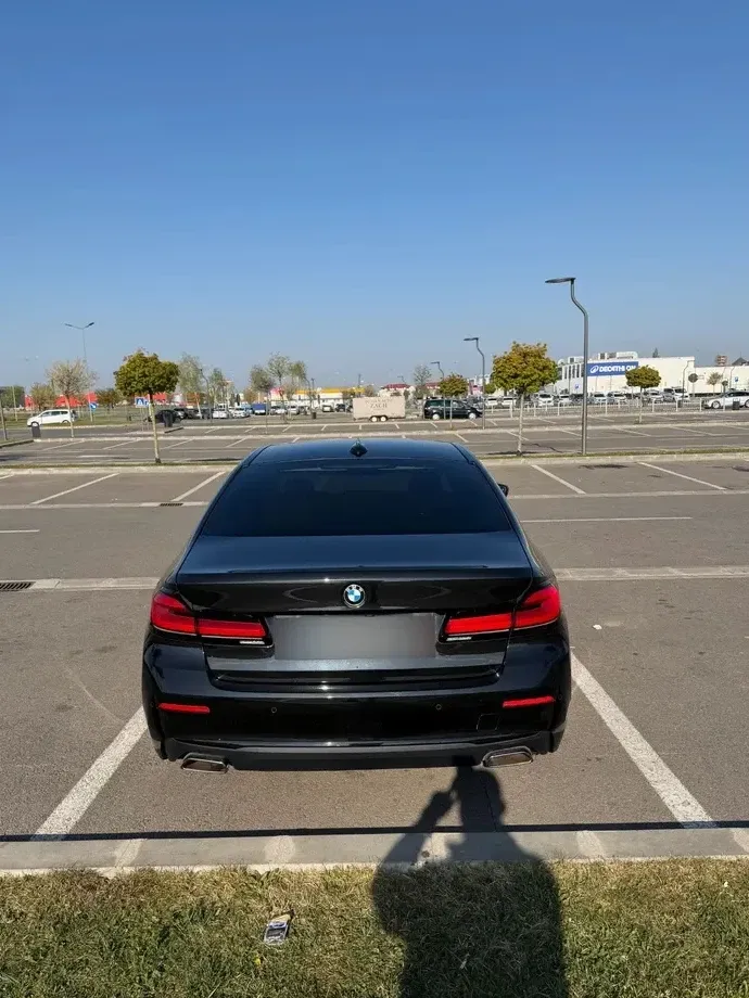 BMW Seria 5 520d Aut. — imagine 2