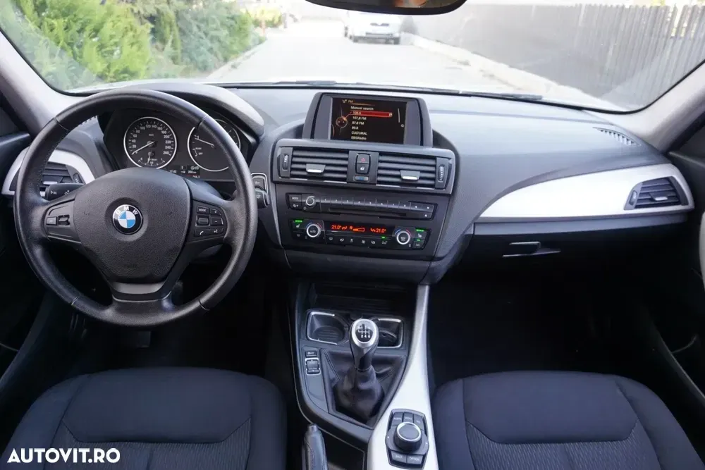 BMW Seria 1 F20/F21 [2011 - 2019] 118d xDrive Urban Line — imagine 3