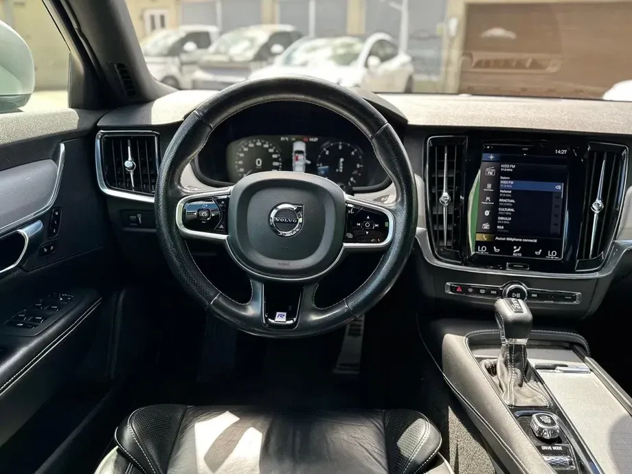Volvo S90 D3 Geartronic R Design — imagine 5