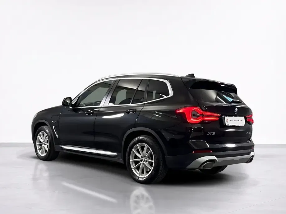 BMW X3 — imagine 3