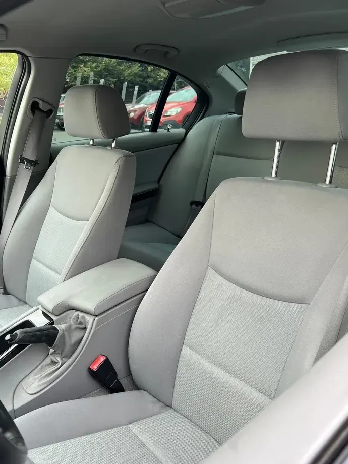 BMW Seria 3 318d — imagine 6
