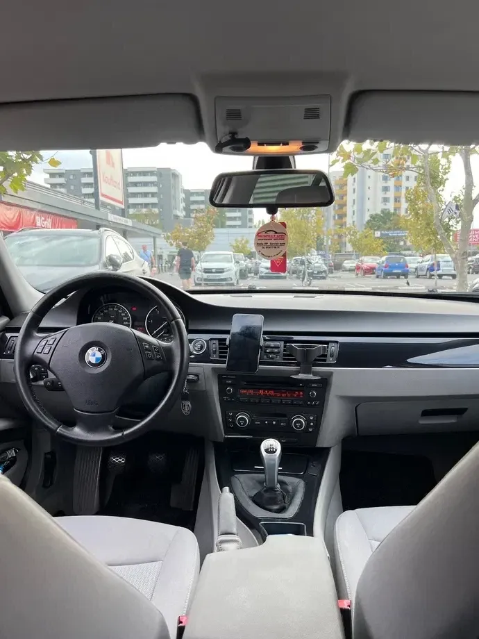 BMW Seria 3 318d — imagine 4