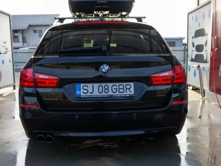 BMW Seria 5 F10/F11/F07 520d Luxury Line