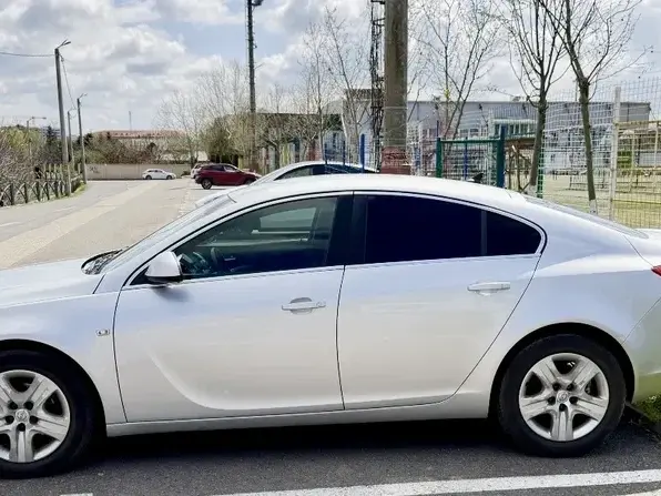 Opel Insignia A