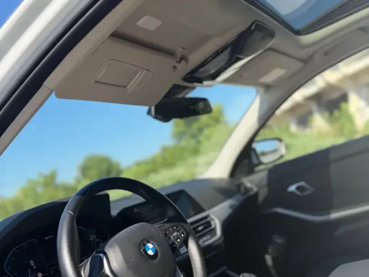 BMW Seria 3 320e AT PHEV