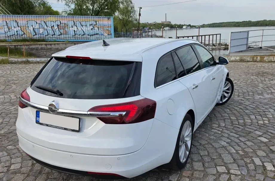 Opel Insignia A 2.0 CDTi ECOTEC ECOFLEX Start/Stop — imagine 3