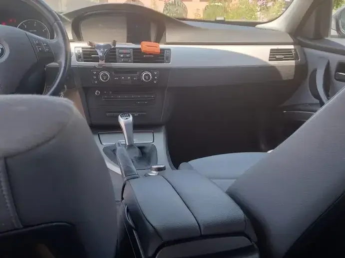 BMW Seria 3 E90/E91/E92/E93 318d