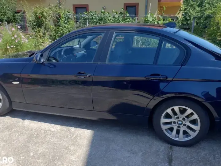 BMW Seria 3 E90/E91/E92/E93 [2005 - 2013] 318d