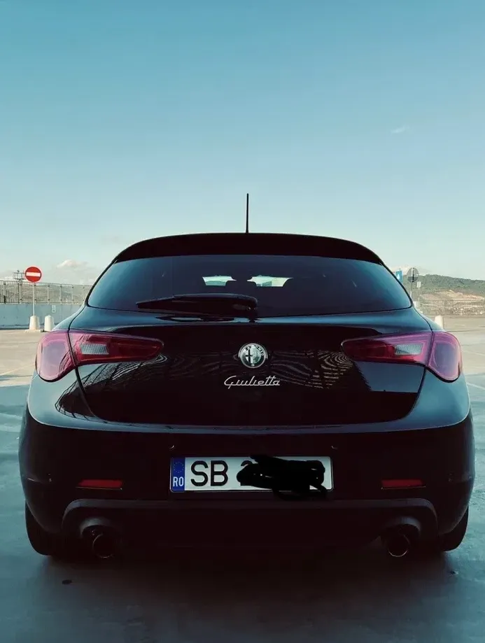 Alfa Romeo Giulietta 2.0 Mjet Distinctive — imagine 2