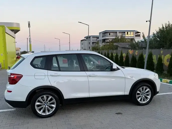 BMW X3 F25