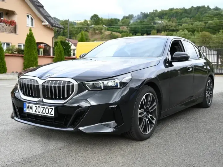 BMW Seria 5 G60/G61 520d AT MHEV