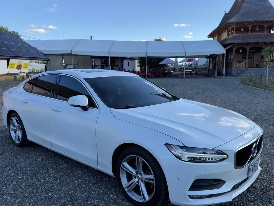 Volvo S90 T5 Momentum — imagine 3