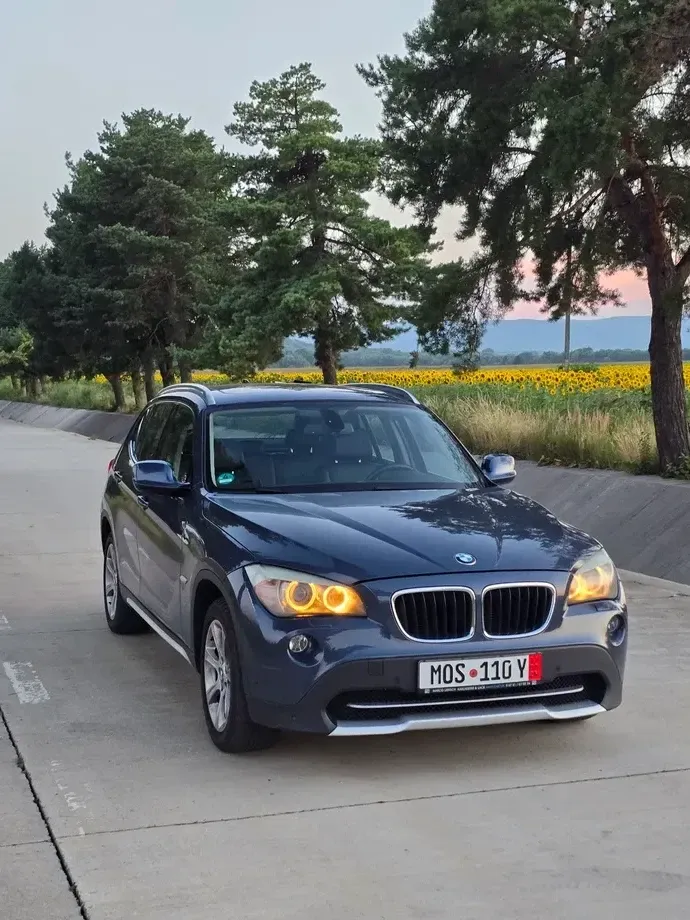 BMW X1 E84 xDrive18d — imagine 2