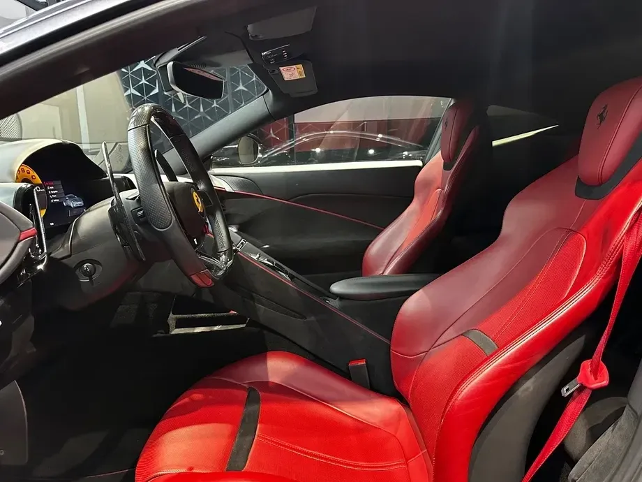 Ferrari Roma — imagine 5