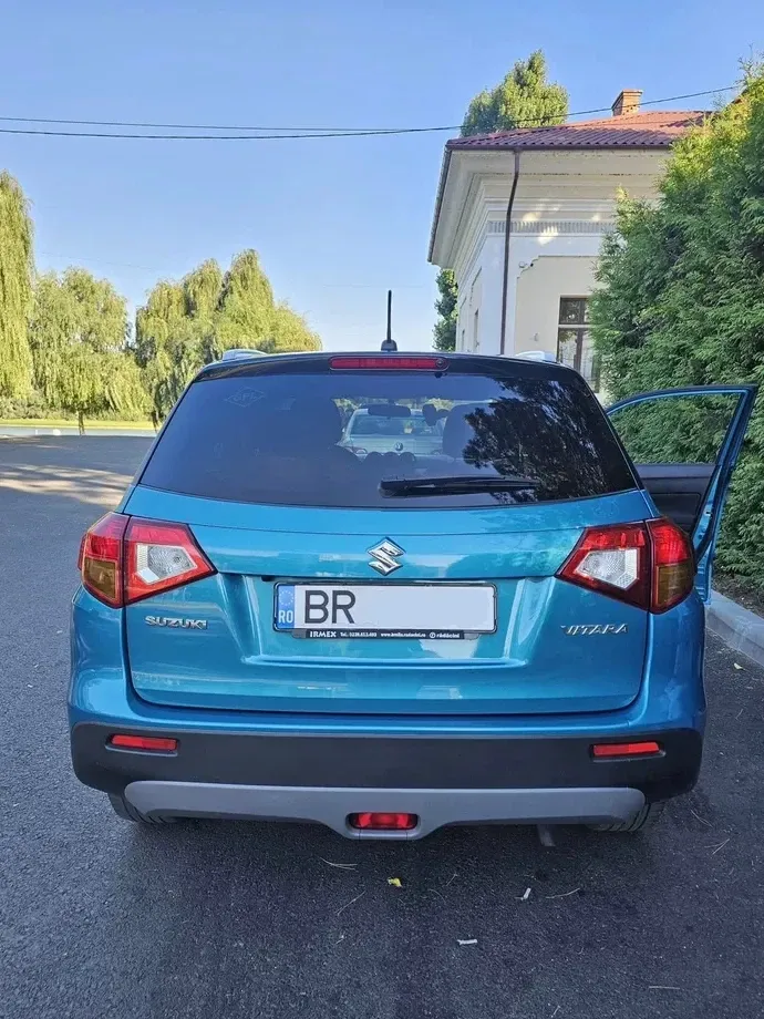 Suzuki Vitara IV 1.6 Passion Aut. — imagine 3