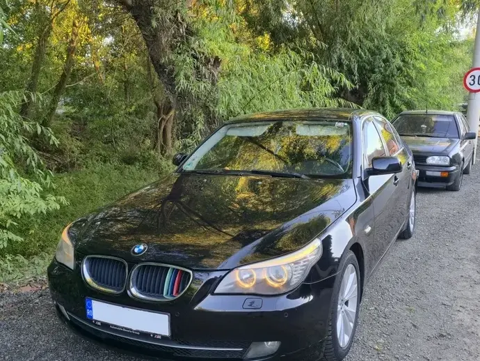 BMW Seria 5 E60/E61 520d Aut. Edition Exclusive