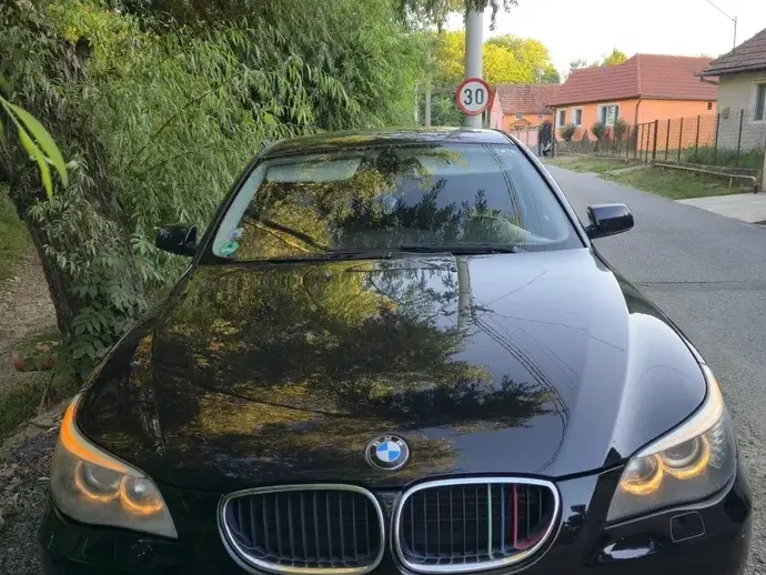 BMW Seria 5 E60/E61 520d Aut. Edition Exclusive
