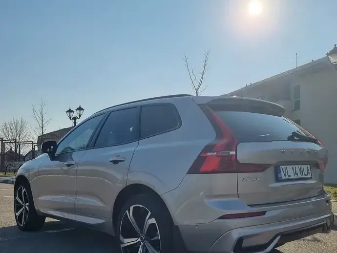Volvo XC 60 II B4 B Plus Dark