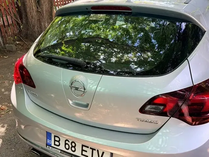 Opel Astra 1.4 Turbo ECOTEC Aut. Cosmo