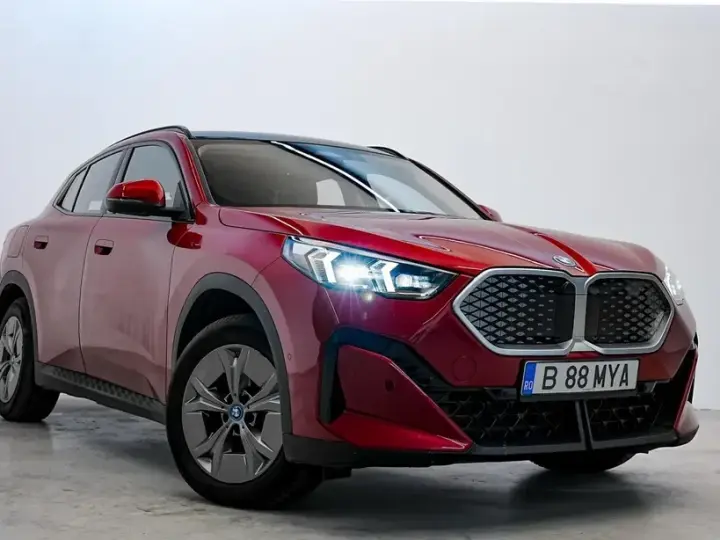 BMW iX2